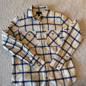 NWOT J. Crew Beige and Navy Flannel Size 2 women’s